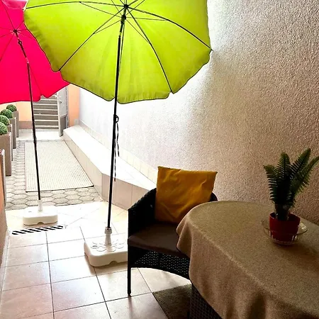 Sweet Living In Apartment Rijeka